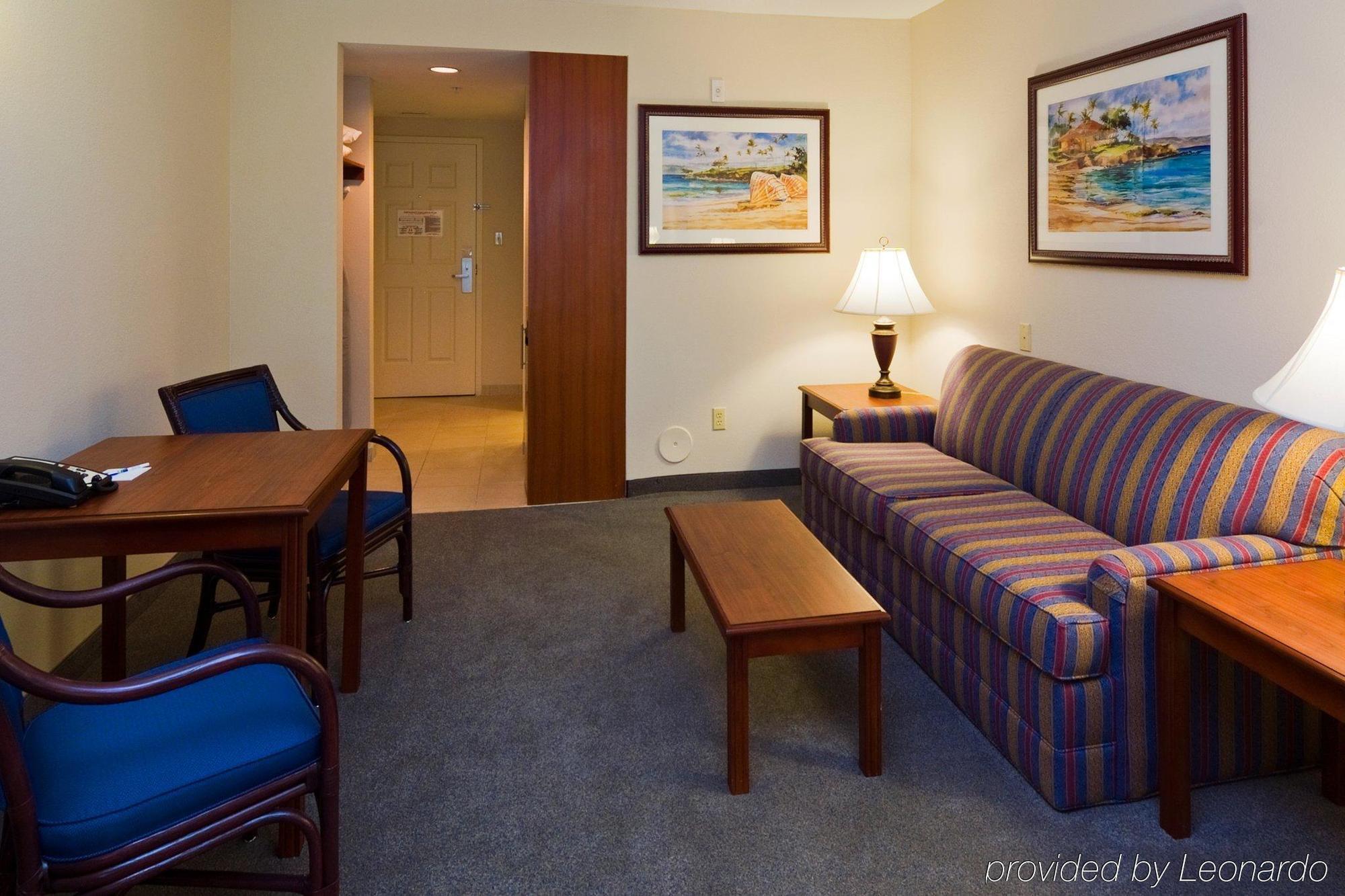 Holiday Inn Express & Suites Miami Kendall By Ihg Country Walk Habitación foto